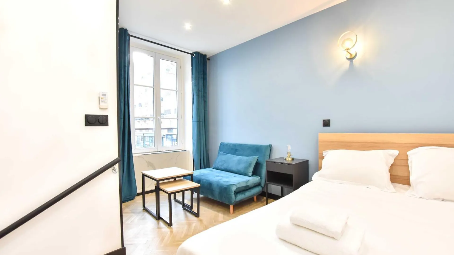 Amazing Duplex Apartment - Near Champs De Mars Paris France
